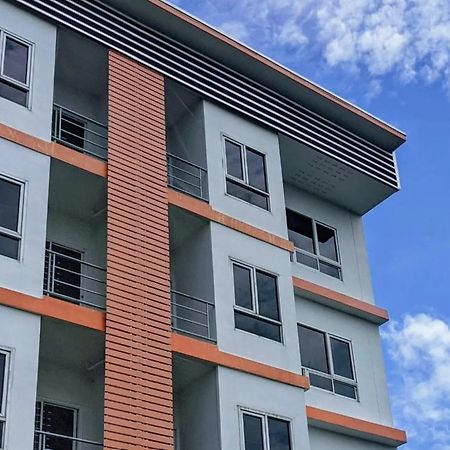 Отель V At Panus Phanat Nikhom Экстерьер фото